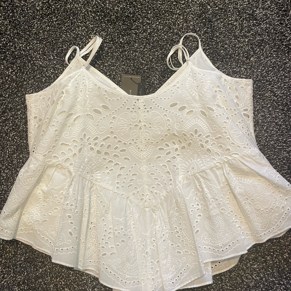 BCBG Maxzria white eyelet tank  size S,NWT!